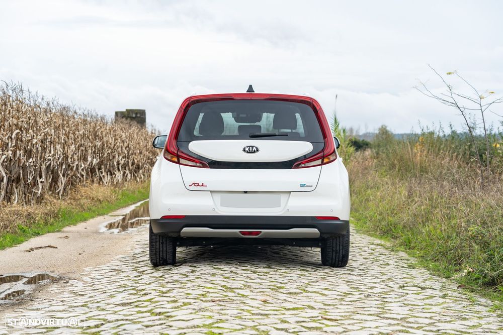 Kia e-Soul 64kWh - 14