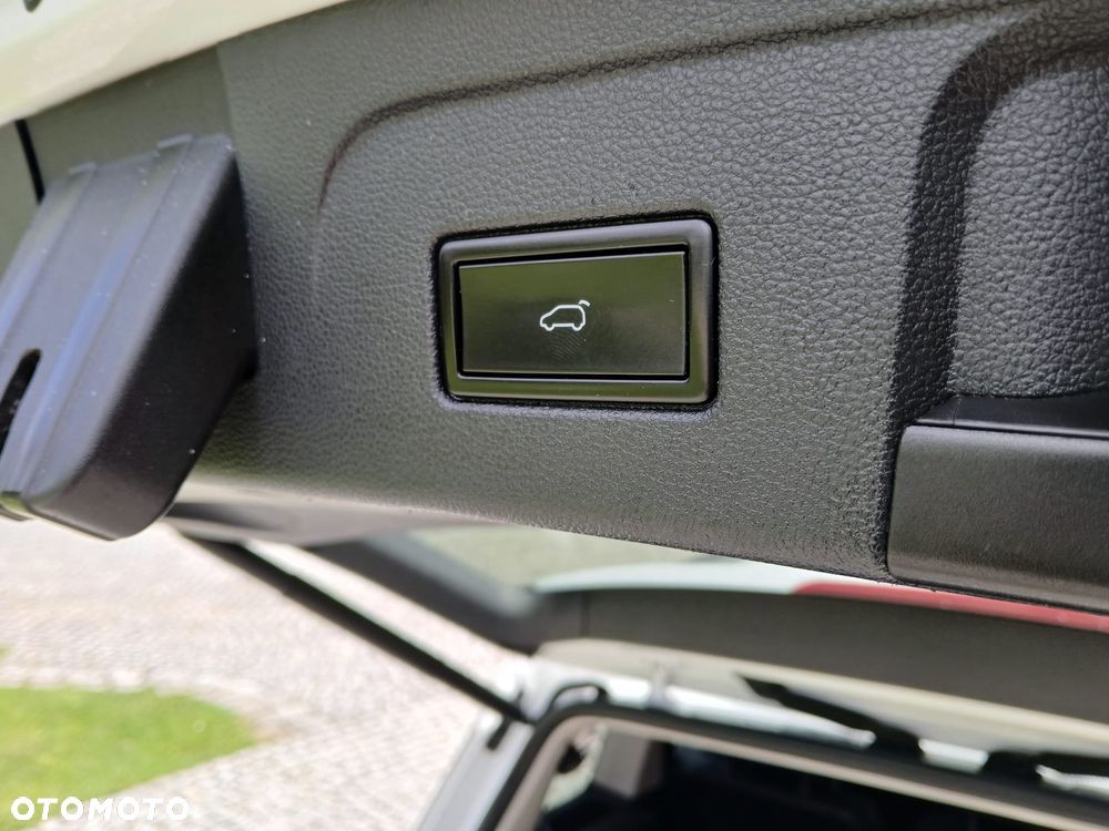 Volkswagen Touran - 9