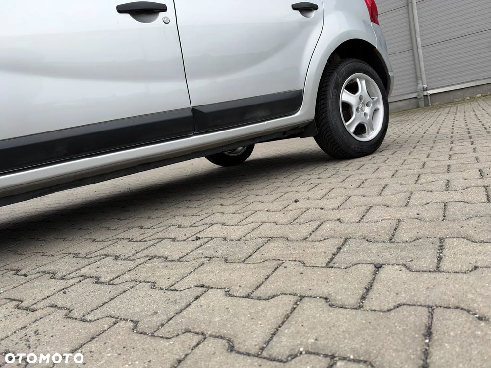 Dacia Sandero 1.2 16V Ambiance - 34