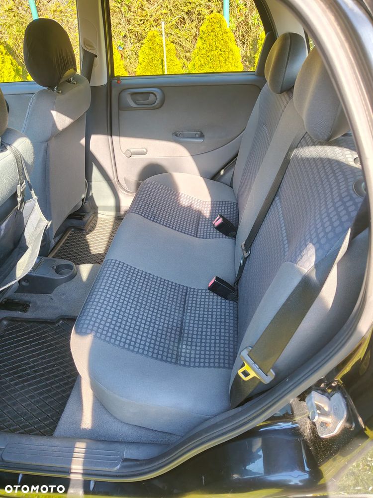 Opel Corsa - 8