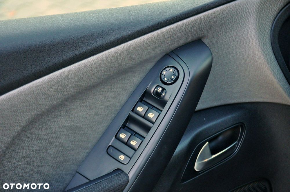 Citroën C4 Grand Picasso - 37