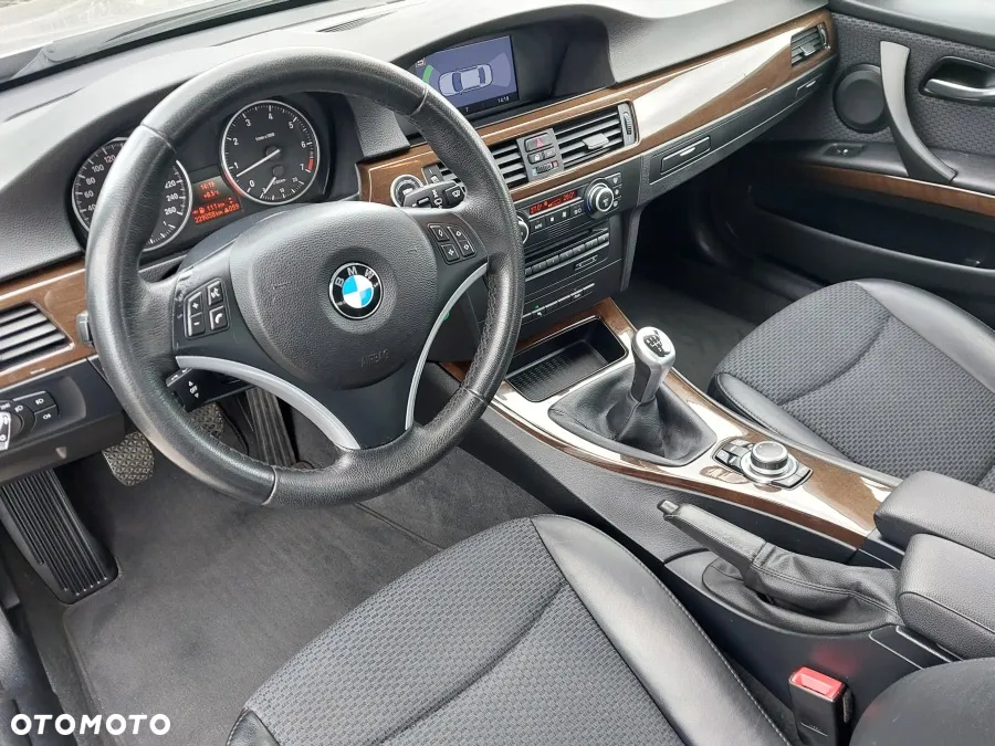 BMW Seria 3 - 17