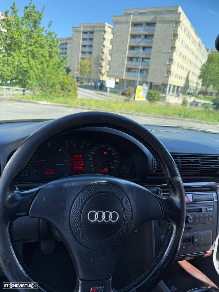 Audi A4 Avant 1.9 TDI m5 Sport 115 - 17