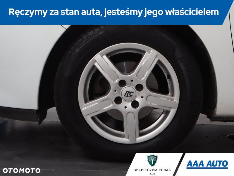 Renault Clio - 16