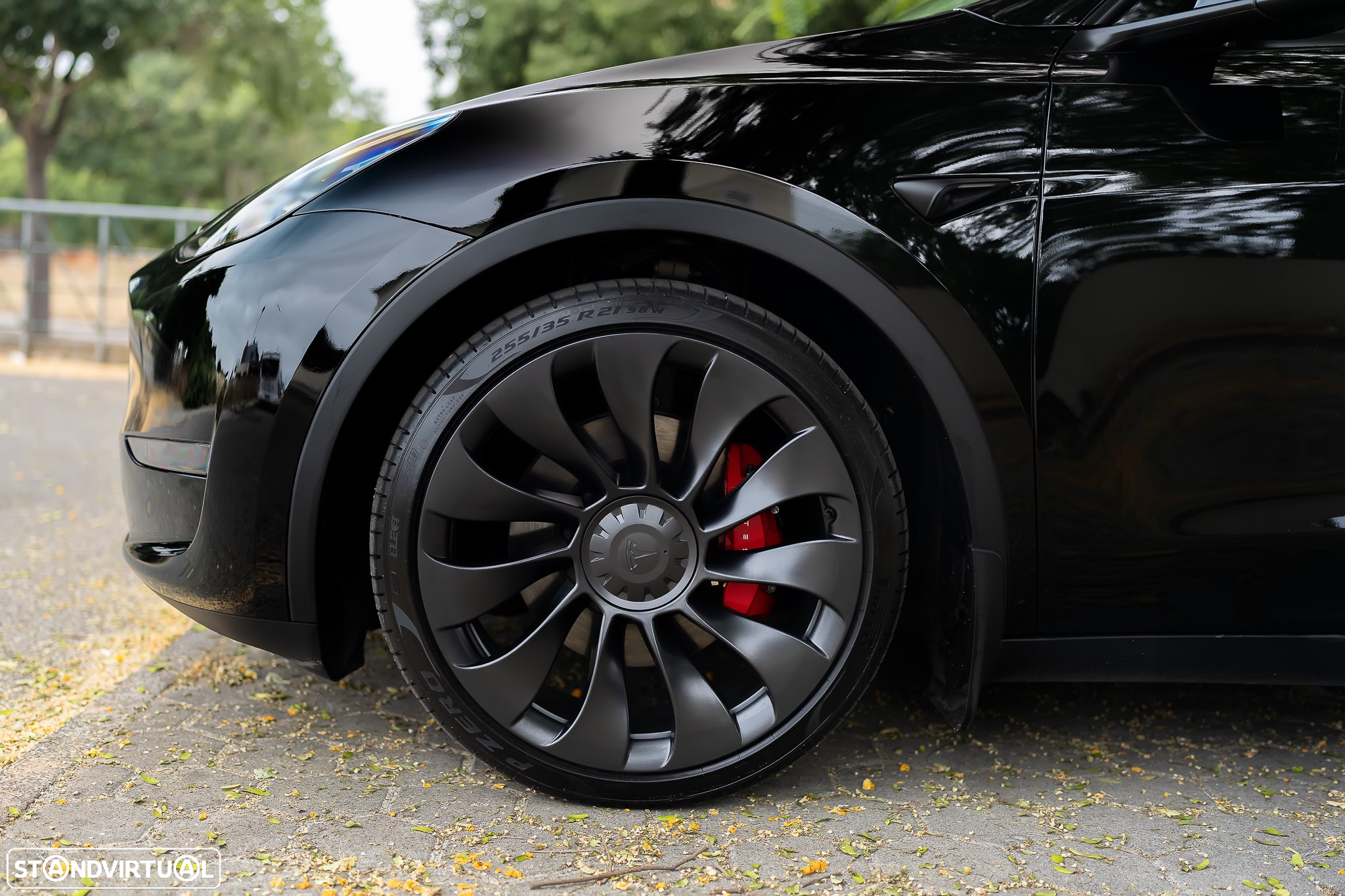Tesla Model Y Performance Tração Integral - 8