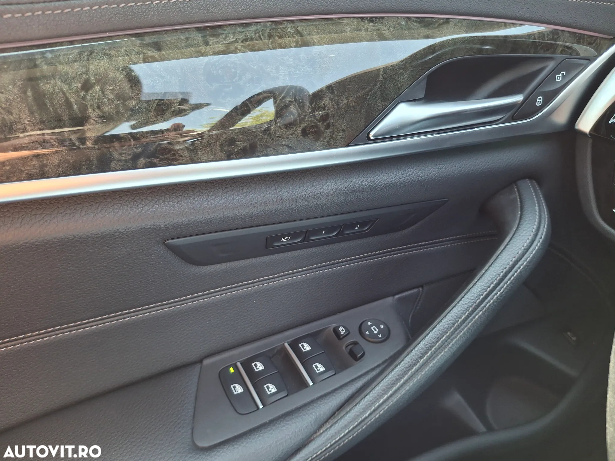 BMW Seria 5 530d xDrive AT MHEV - 20