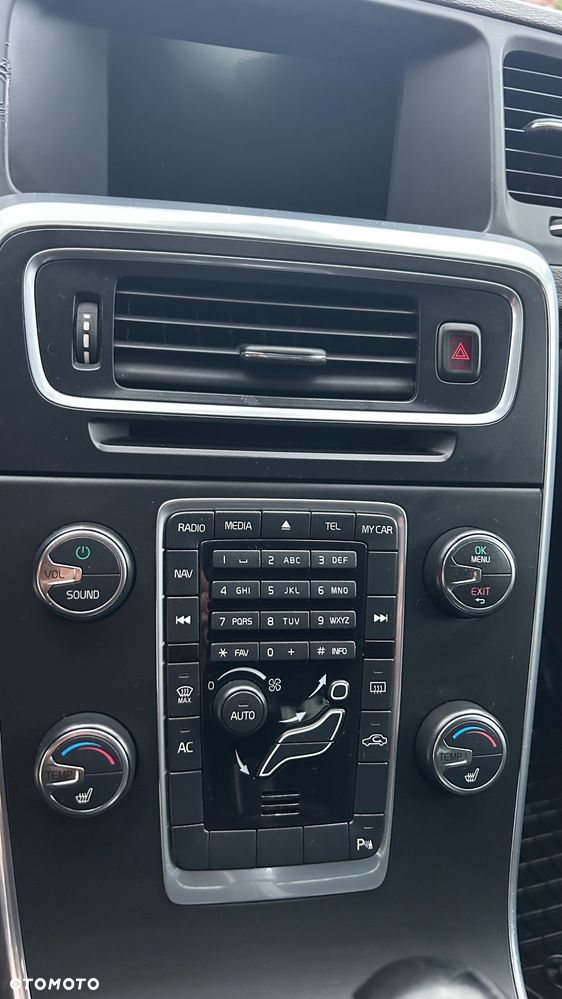 Volvo V60 D3 Kinetic - 9