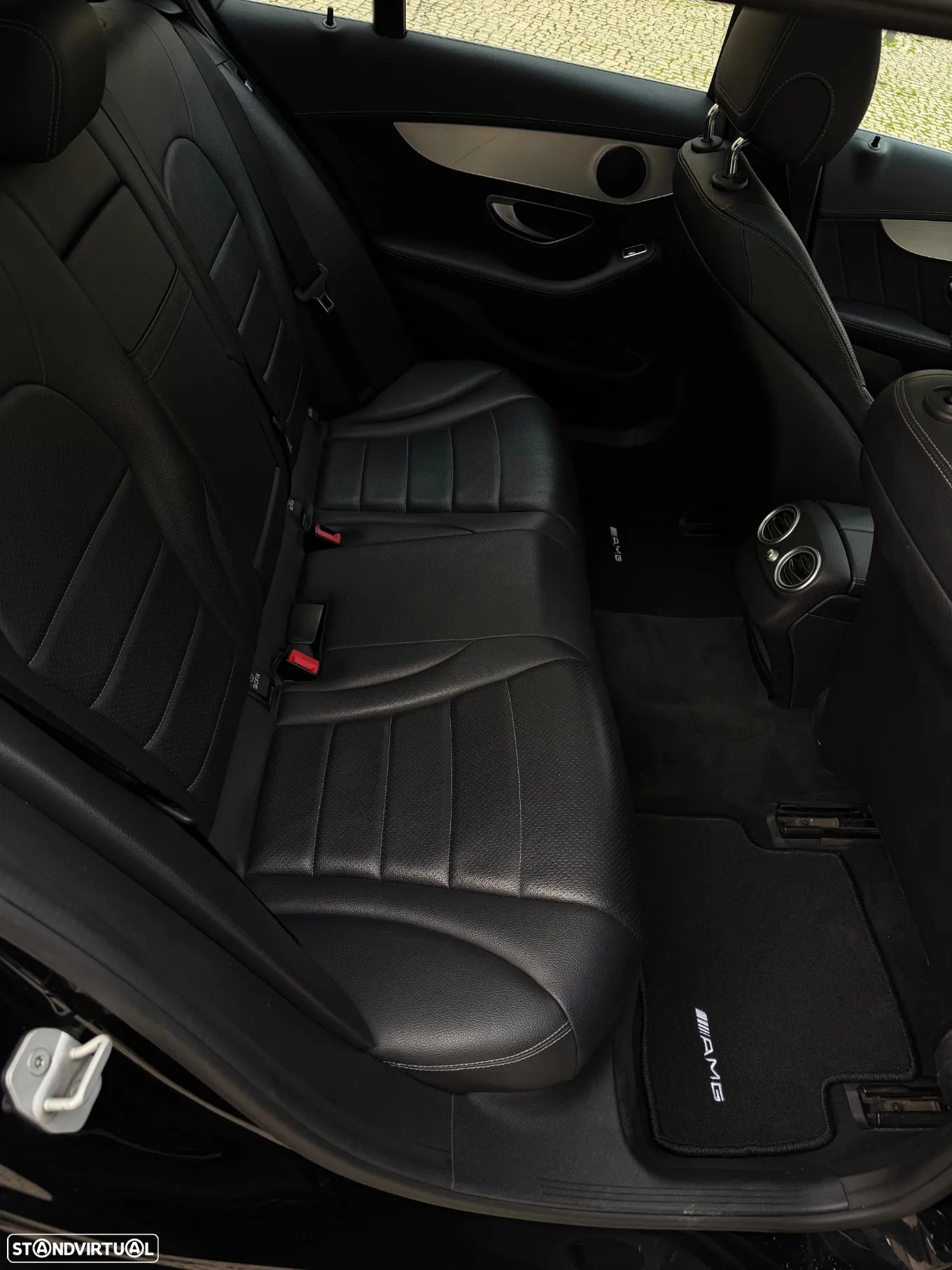 Mercedes-Benz C 300 BlueTEC Hybrid AMG Line - 9