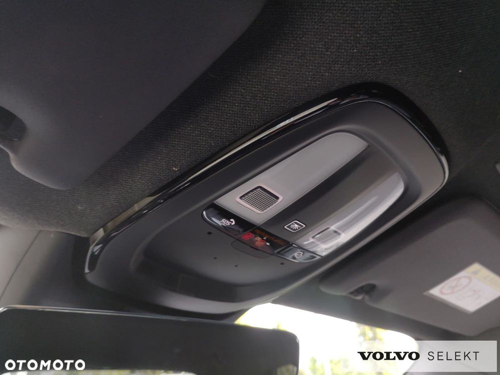 Volvo XC 40 - 30