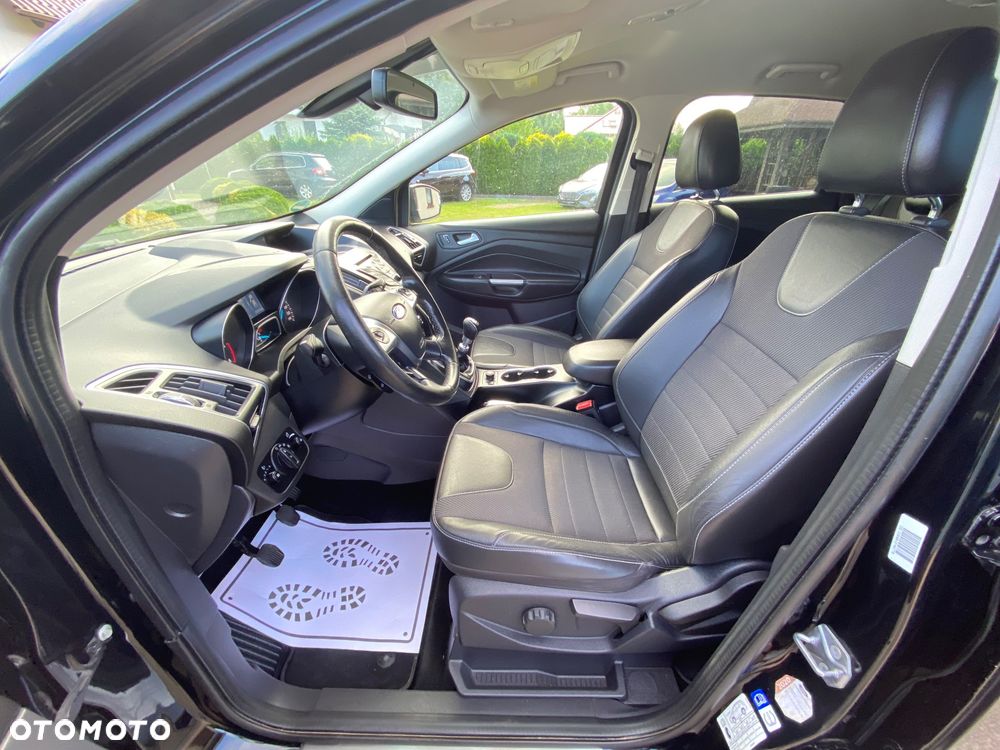 Ford Kuga 2.0 TDCi 4x4 Titanium - 23