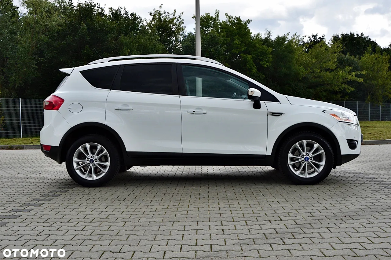 Ford Kuga 2.0 TDCi Titanium - 10
