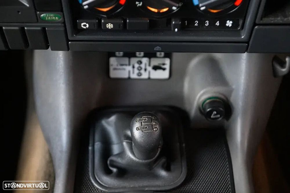 Land Rover Discovery - 42