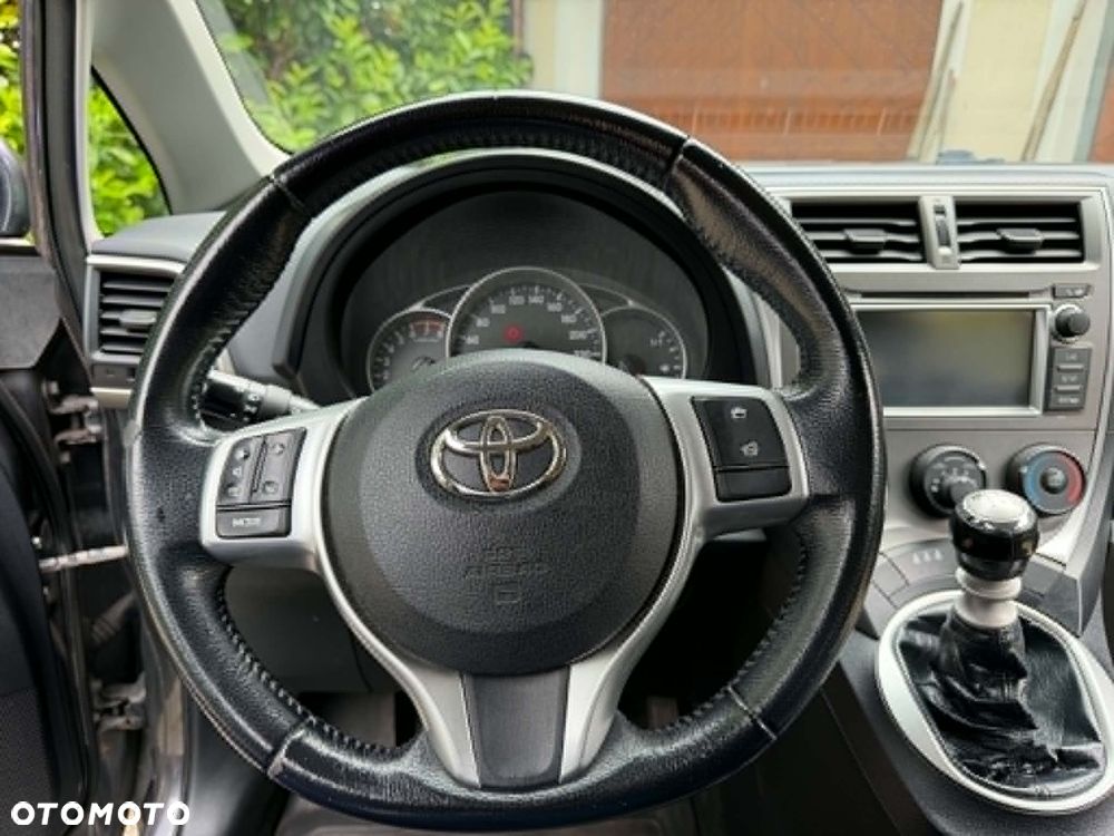 Toyota Verso S - 8
