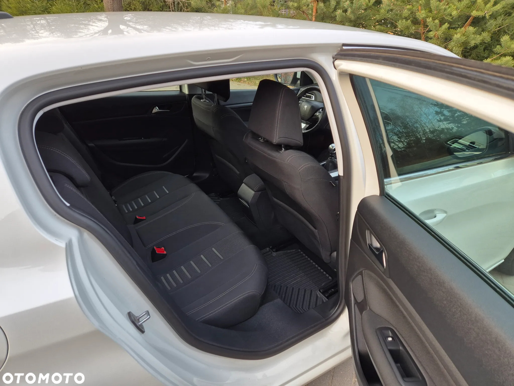 Peugeot 308 1.6 THP Allure - 27