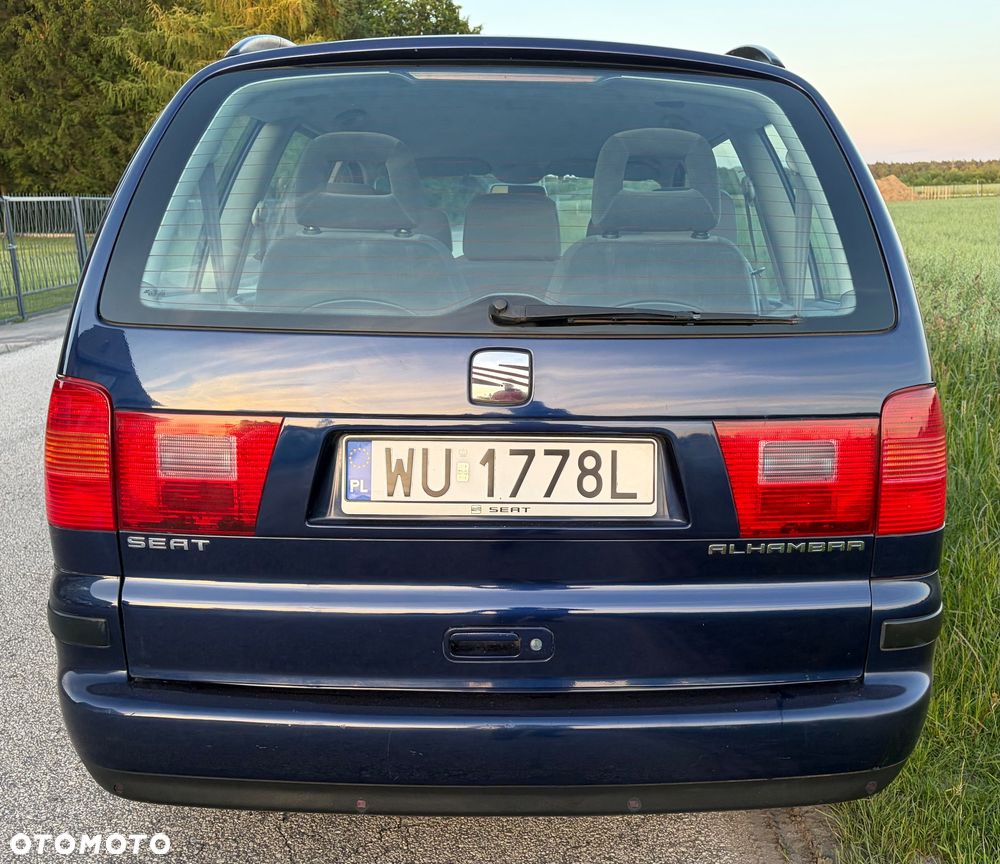 Seat Alhambra 2.0i Comfort - 7