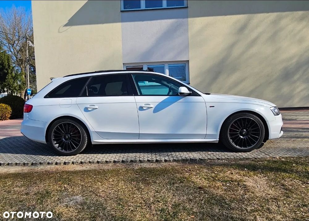 Audi A4 Avant 2.0 TDI Quattro S tronic - 7