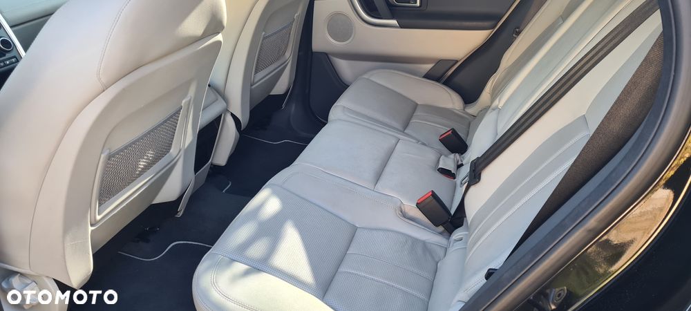 Land Rover Discovery Sport - 6