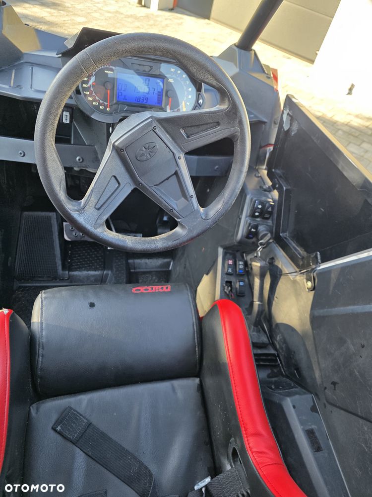 Polaris RZR - 14