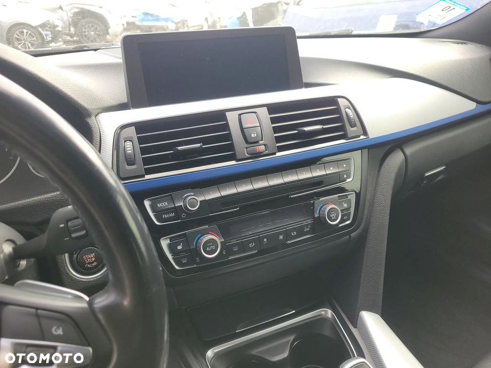 BMW Seria 4 435i xDrive M Sport - 9