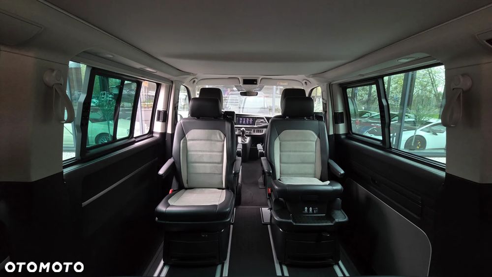 Volkswagen California - 15