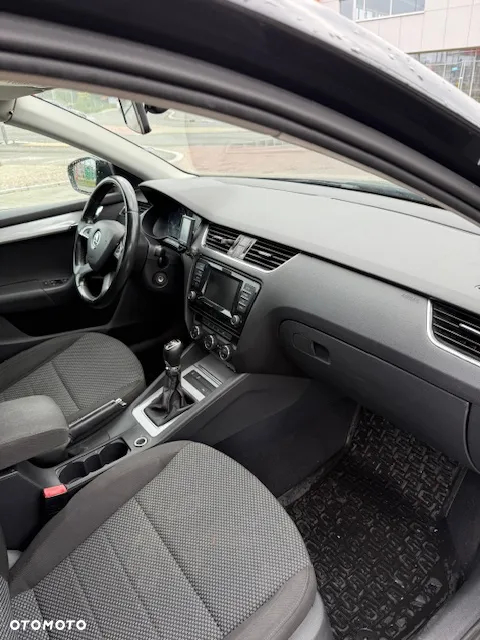Skoda Octavia 1.8 TSI Edition - 17