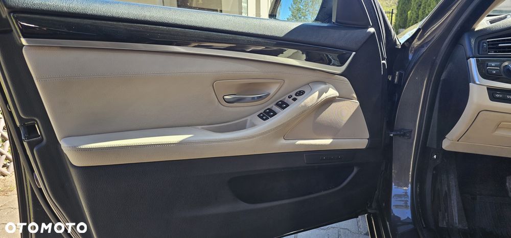 BMW Seria 5 530d - 13