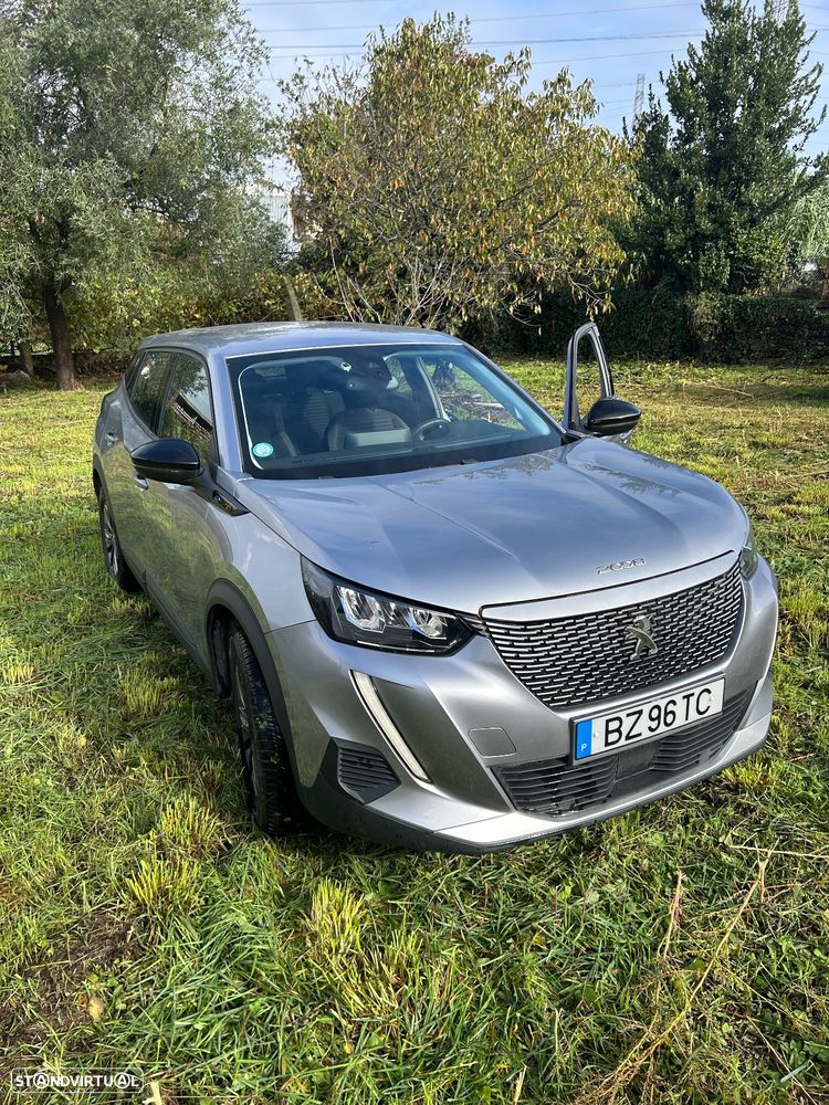 Peugeot e-2008 Allure - 1