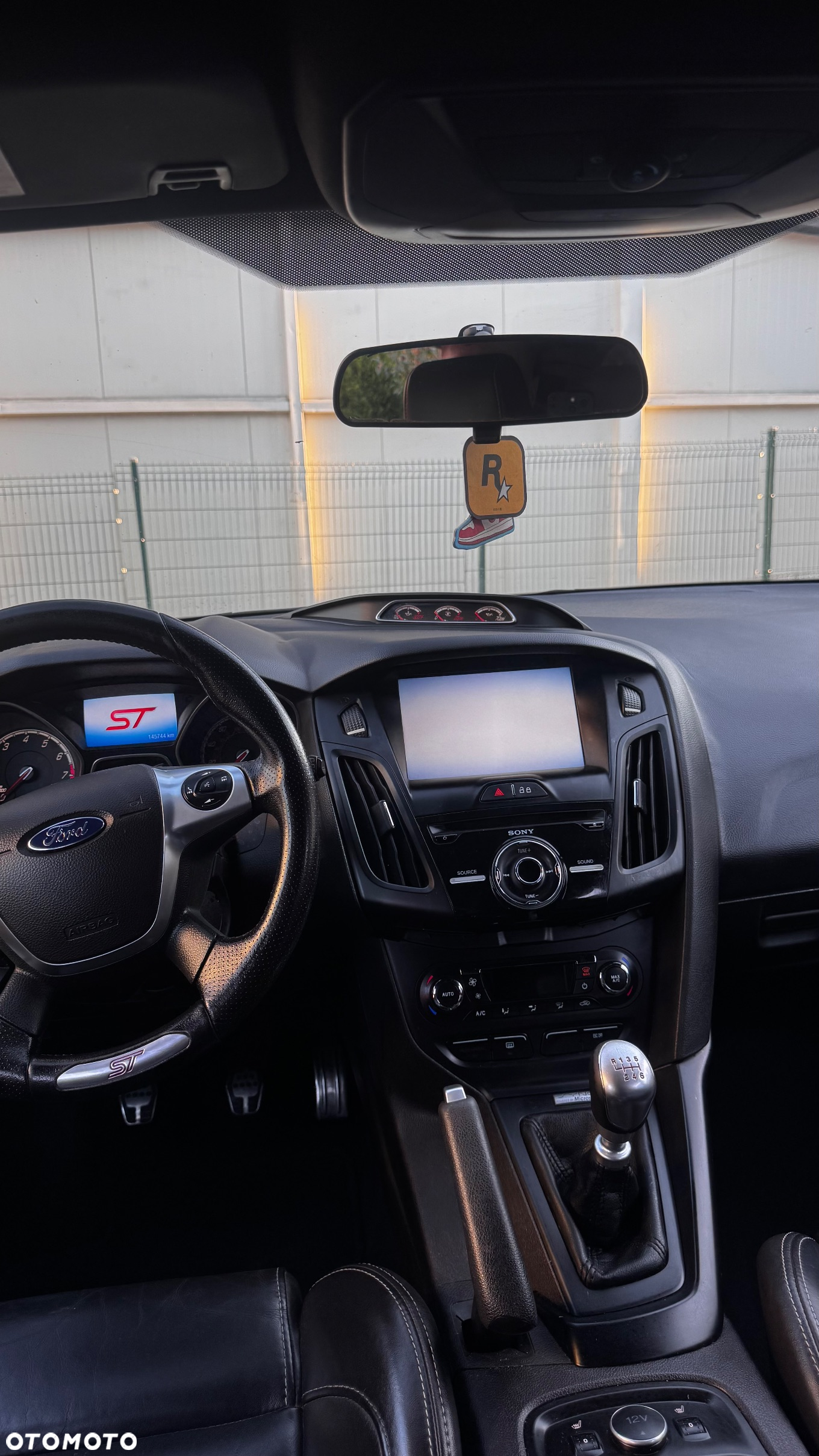 Ford Focus 2.0 EcoBoost ST - 22
