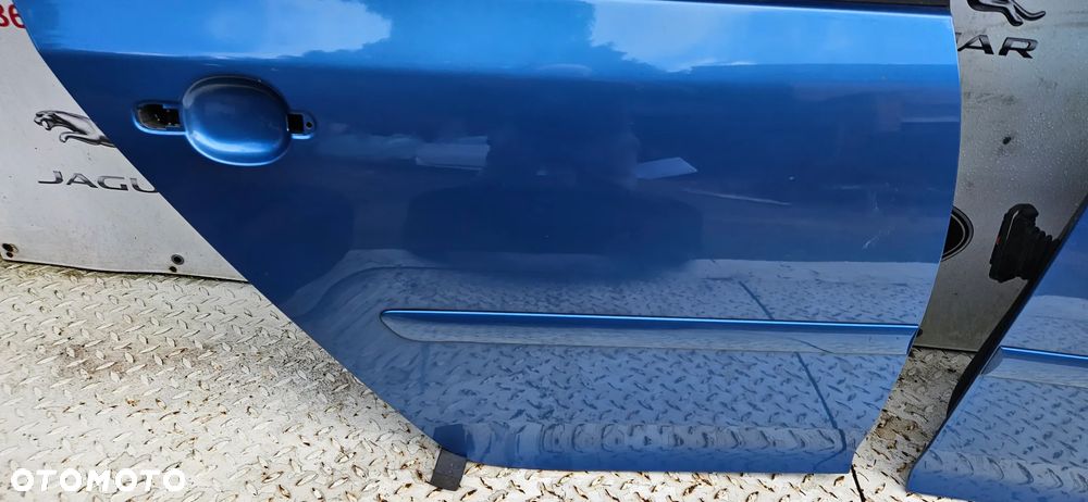 VW Golf V 1K  5 Drzwi tył prawy Drzwi tylne prawe Drzwi tył lewy Drzwi tylne lewe   BEZ RDZY ORYGINAŁ LAKIER - 5