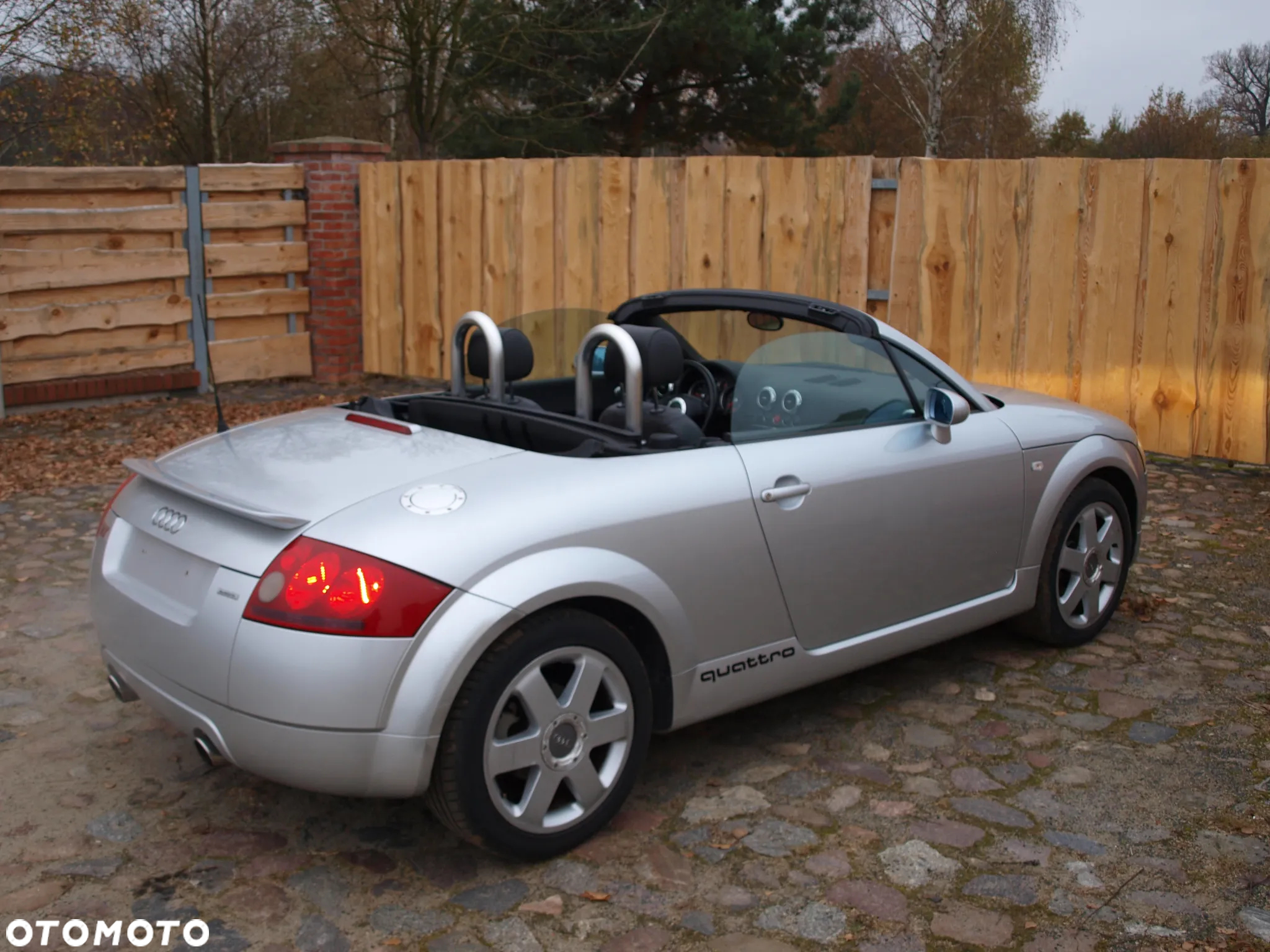 Audi TT Roadster 1.8 T quattro - 27