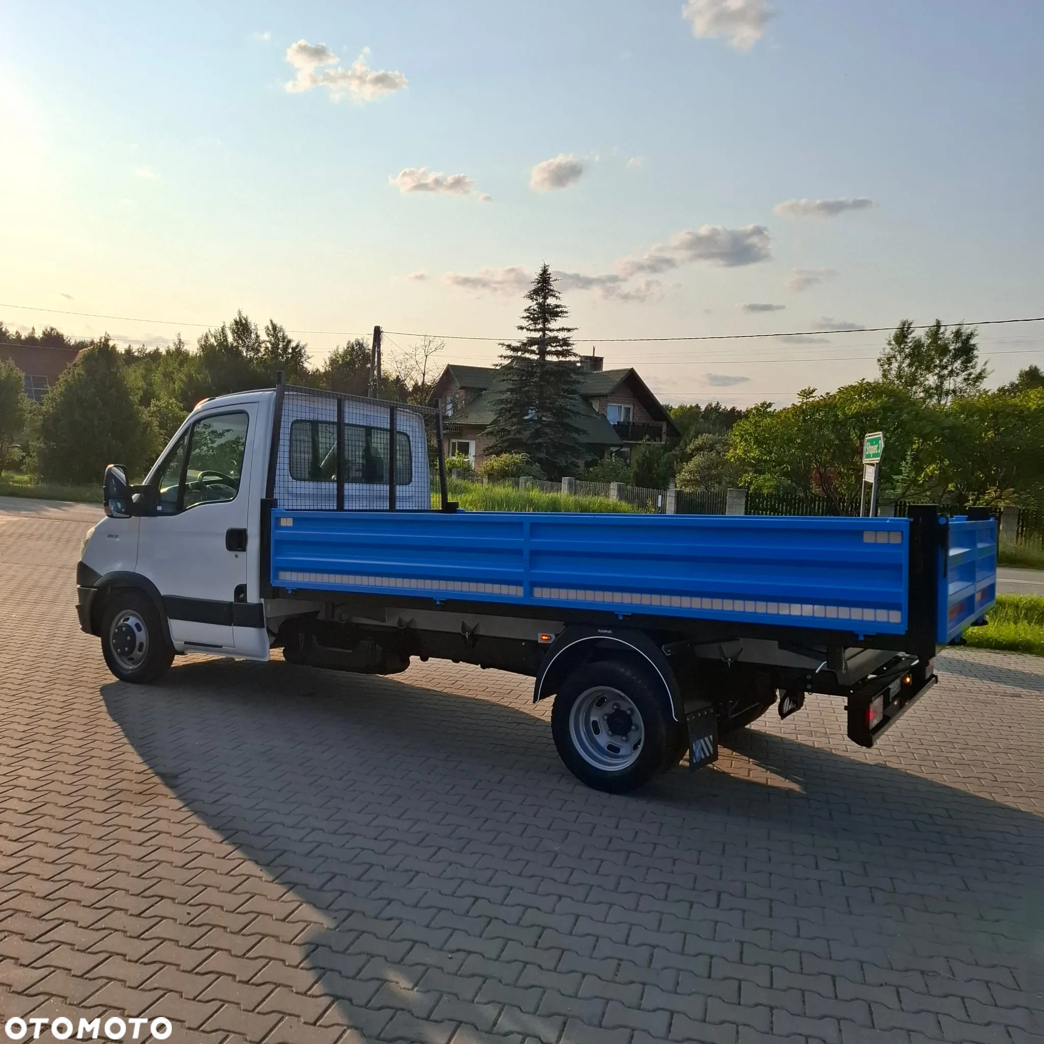 Iveco Daily 35c15 NOWY WYWROT 3-stronny!! - 4