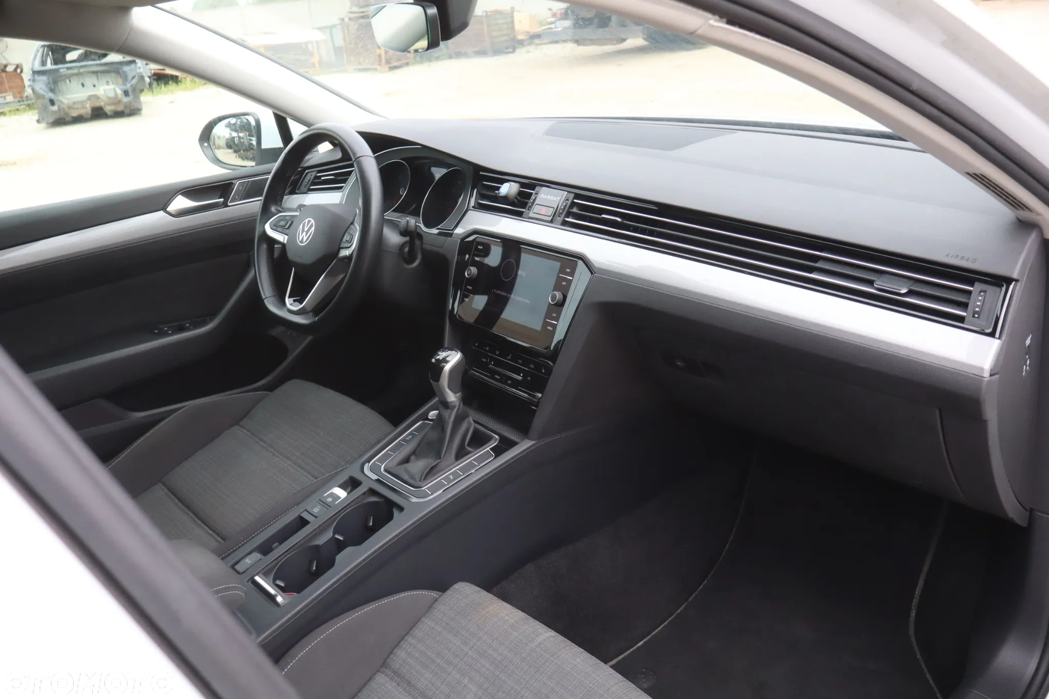 Volkswagen Passat 2.0 TDI EVO Business - 11