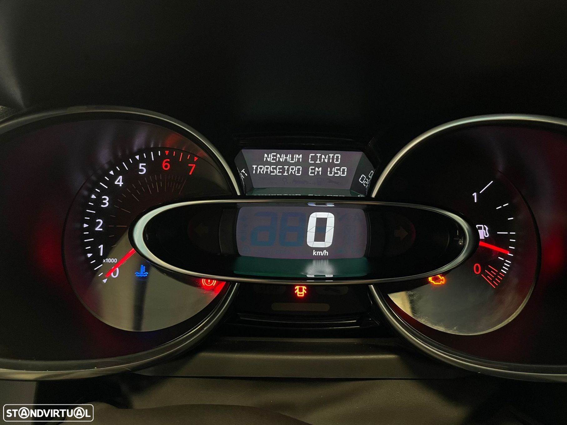 Renault Clio 0.9 TCe Limited - 13