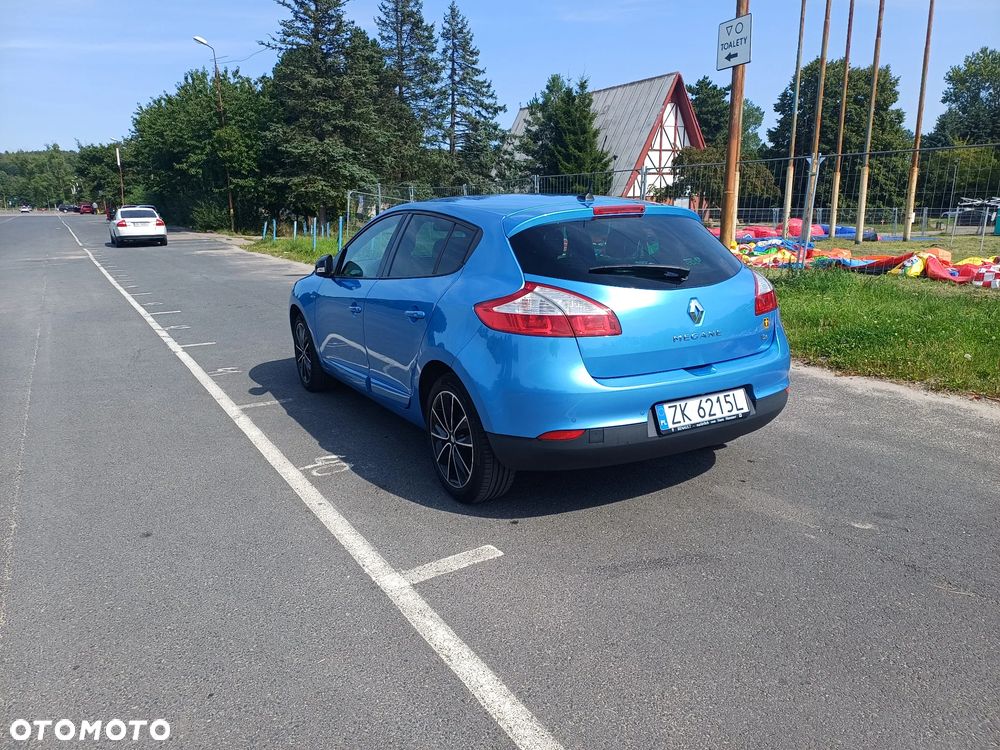 Renault Megane ENERGY TCe 115 Start & Stop Bose Edition - 4