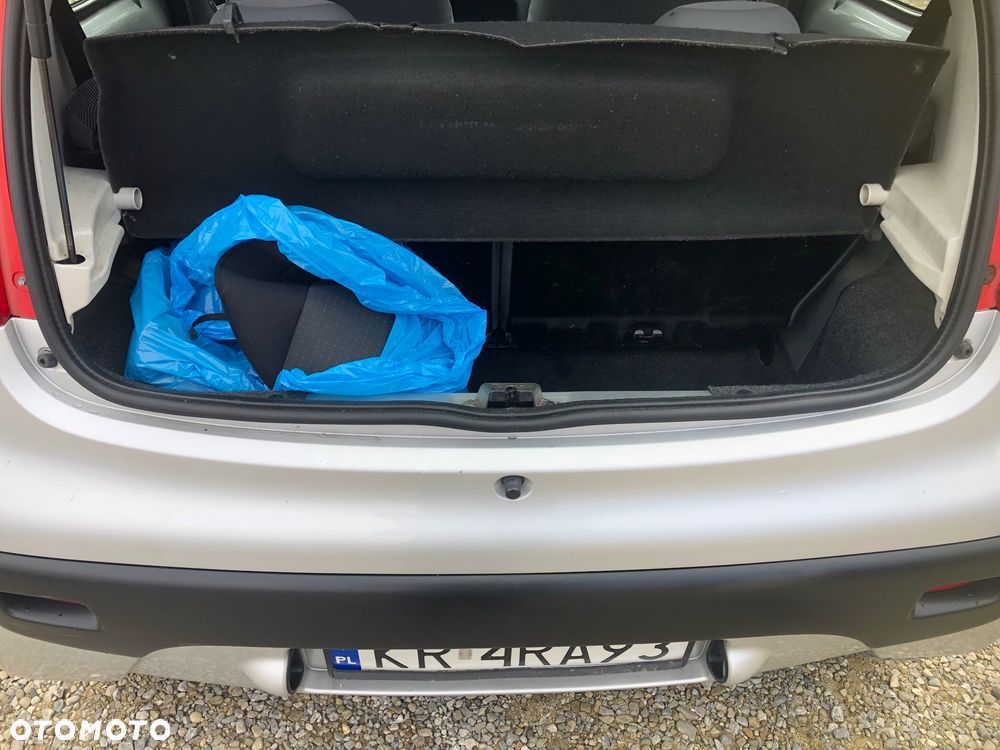 Peugeot 107 - 12