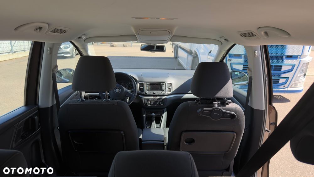 Volkswagen Sharan 2.0 TDI DPF BlueMotion Comfortline - 26