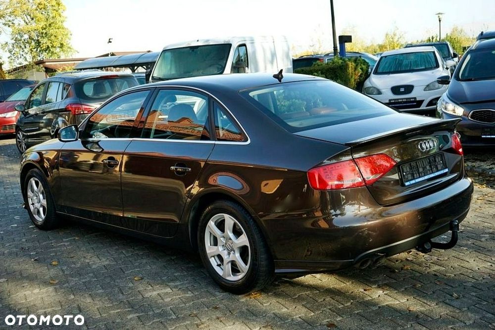 Audi A4 Limousine 2.0 TDI 112g DPF Ambiente - 3