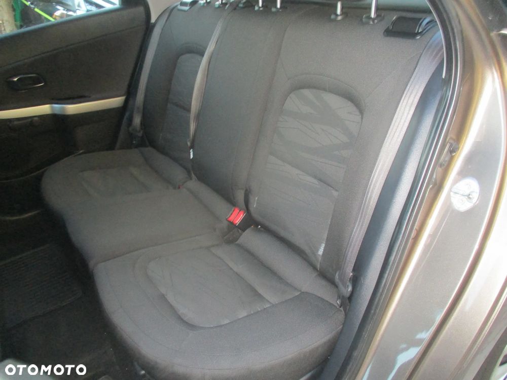 Kia Ceed Cee'd 1.6 CRDi L - 23