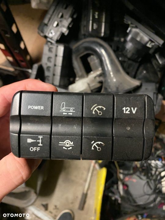 Przycisk do Panelu Actros 9435400146 - 2