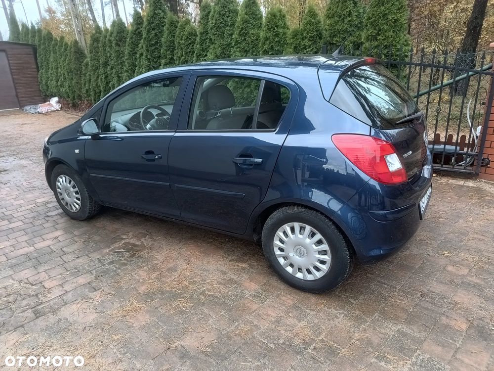 Opel Corsa 1.2 16V Enjoy - 4