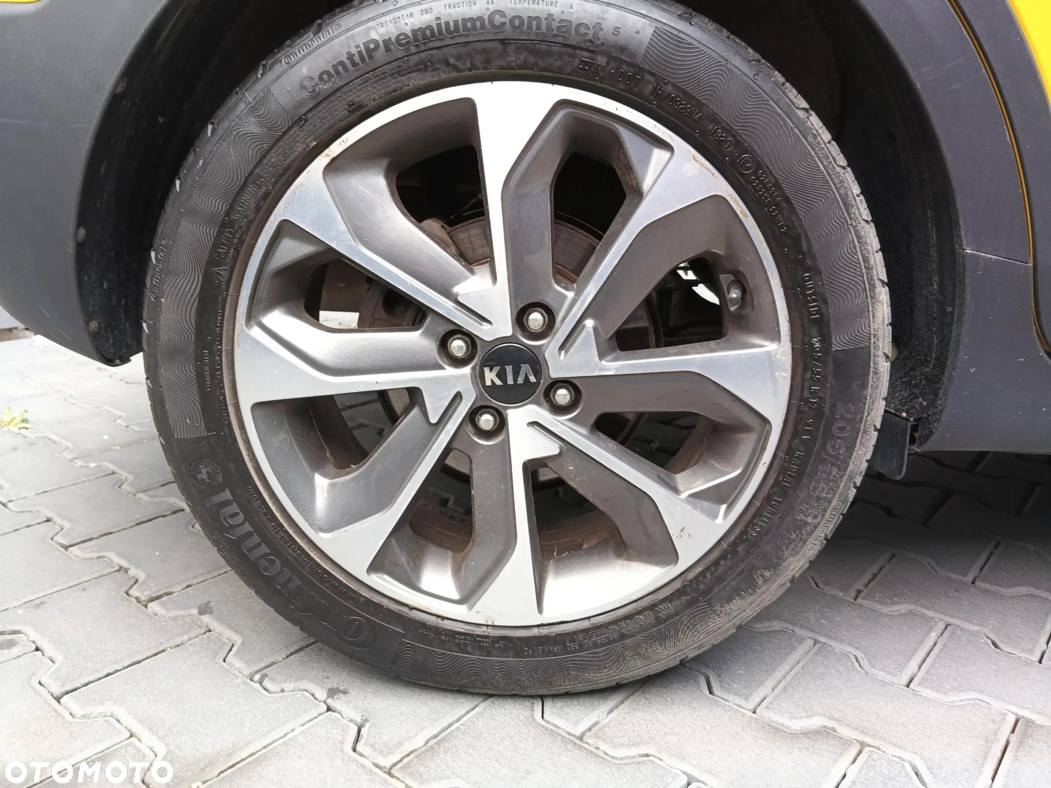 Kia Stonic 1.0 T-GDI L Business Line - 11