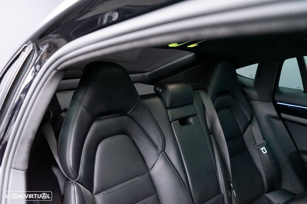 Porsche Panamera Turbo S E-Hybrid - 56