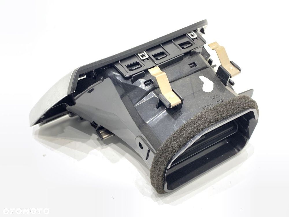 KRATKA NAWIEWU PRAWY PRZÓD  BMW 3 (F30, F80) 2011 - 2018 328 i 180 kW [245 KM] benzyna 2011 - 2018 - 2