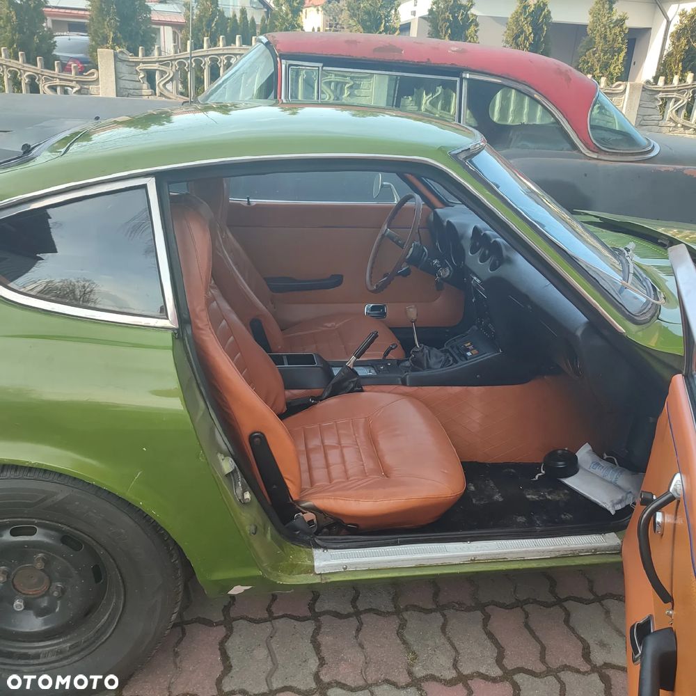 Nissan 280 ZX - 2