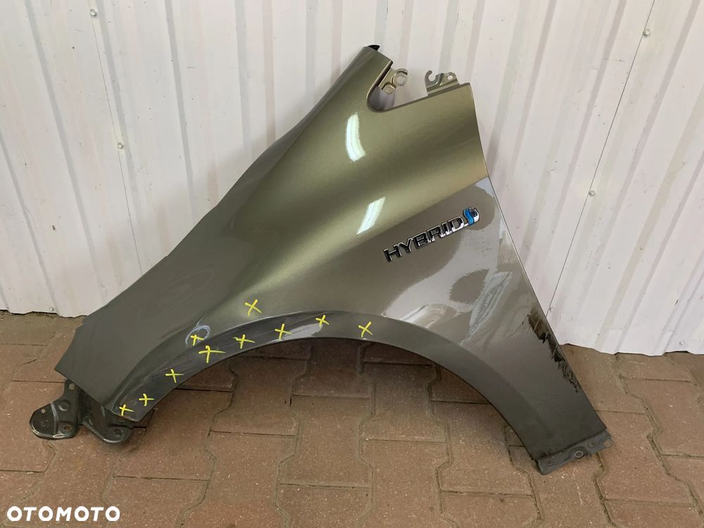 TOYOTA COROLLA E21 HB KOMBI 2019- BŁOTNIK LEWY PRZEDNI PRZÓD - 1