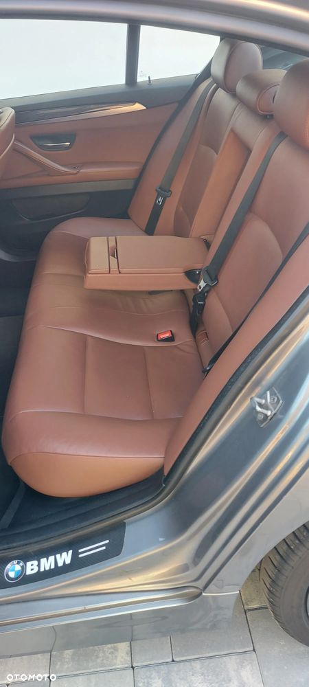 BMW Seria 5 520d - 5