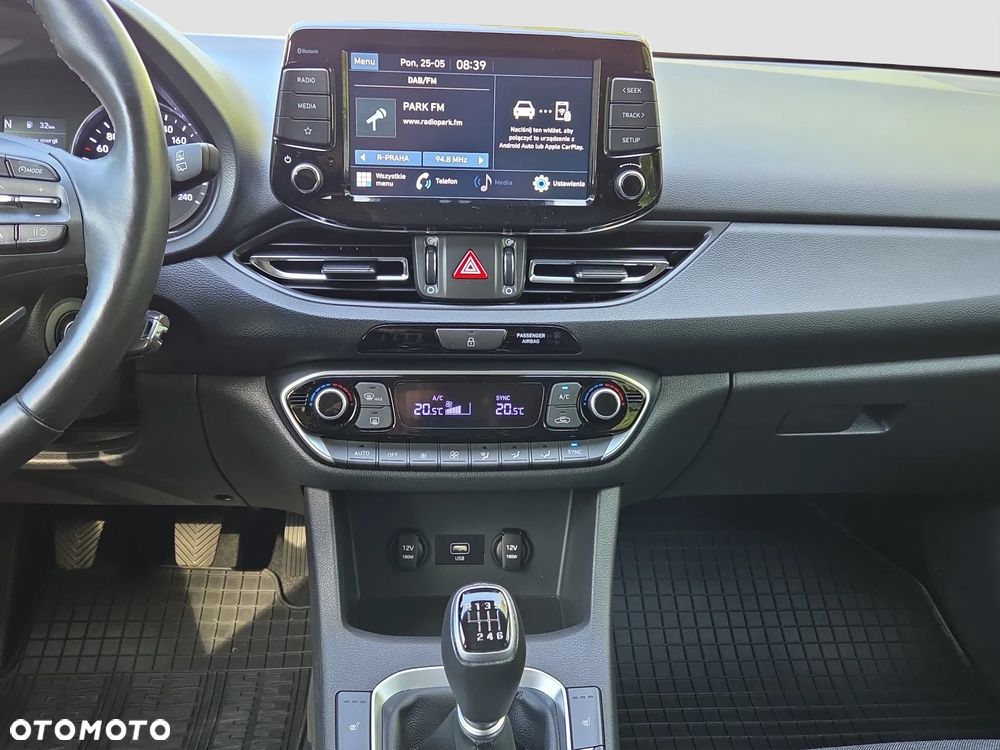 Hyundai i30 1.5 T-GDI 48V Smart - 15
