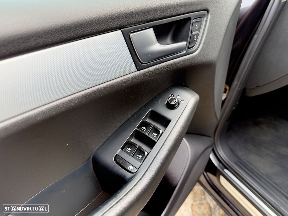 Audi Q5 2.0 TDI S-line - 38