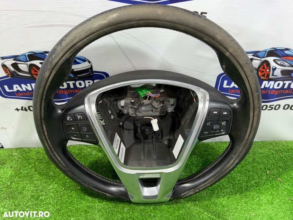 Volan piele 2015 volvo v40 2.0 diesel 2012 2013 2014 2015 2016 2017 2018 2019 - 2