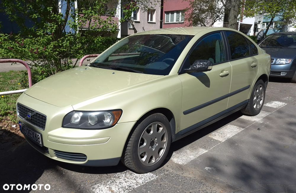 Volvo S40 - 1